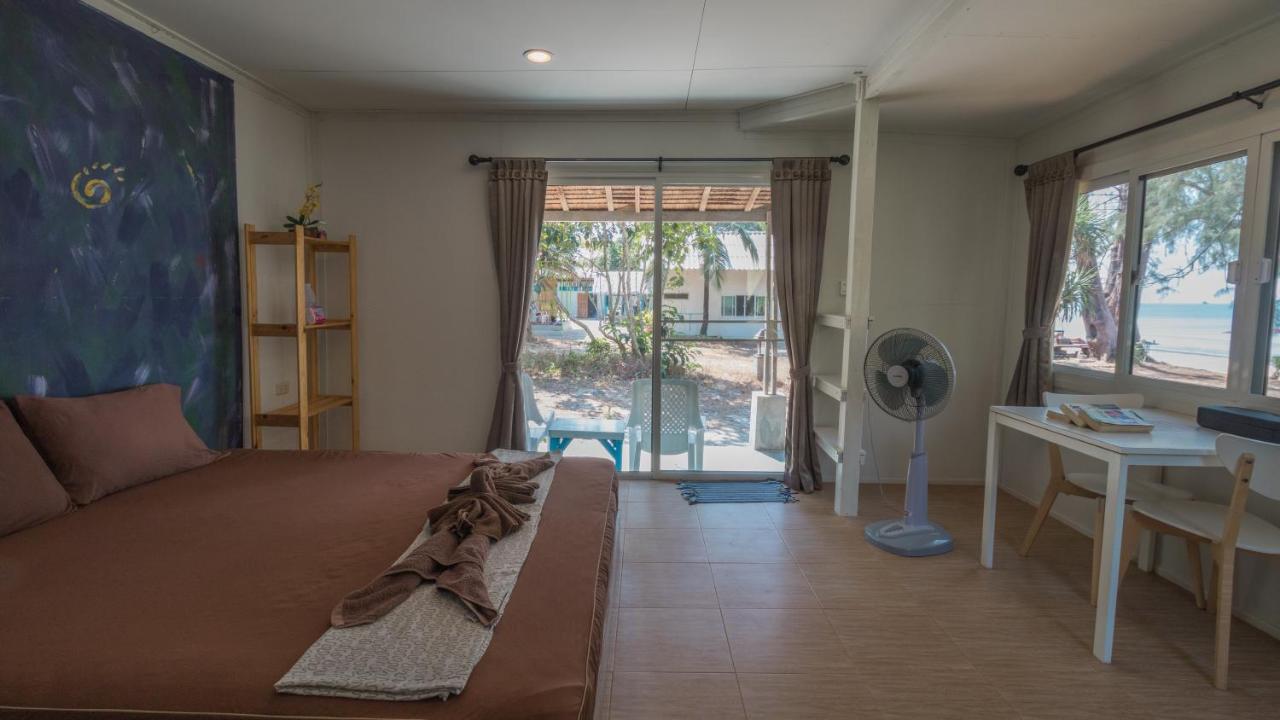 Hotel Phayam Friends Koh Phayam Exteriér fotografie
